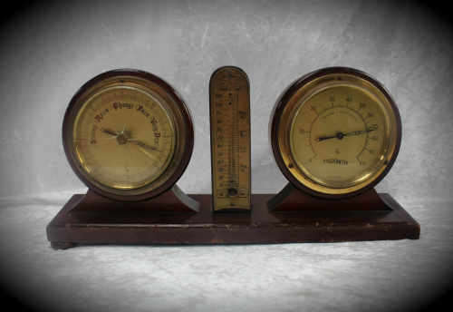 Antique lufft Weather station made in Germany (Not working)need repairs as in photos-160x310x60mm