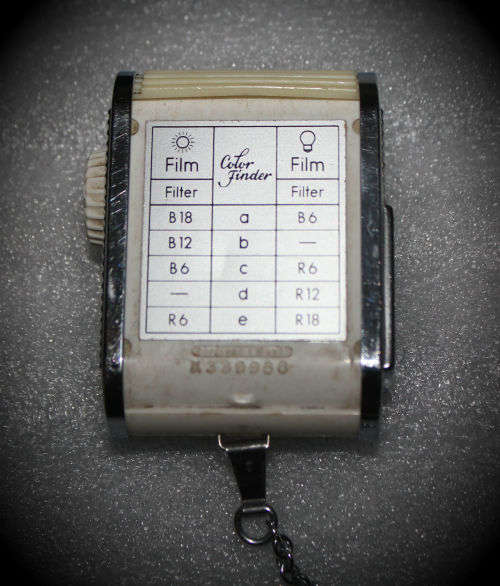 Vintage Gossens `Sixon` exposure meter with Color Finder with Case
