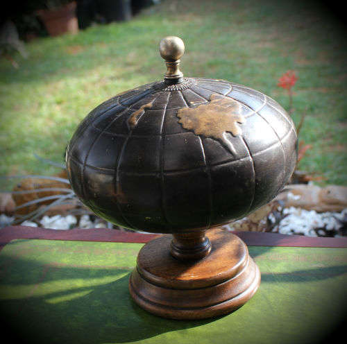 Antique/Vintage Globe made of wood and Brass 240mm x200mm