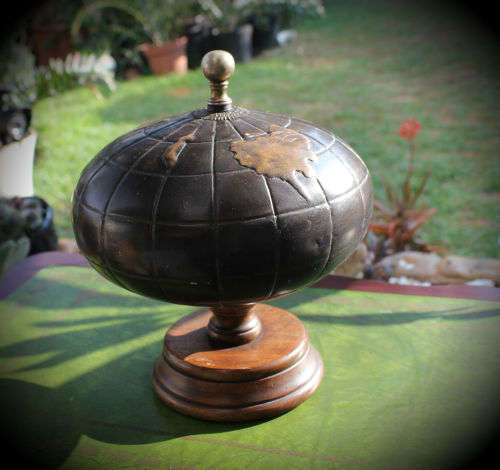 Antique/Vintage Globe made of wood and Brass 240mm x200mm