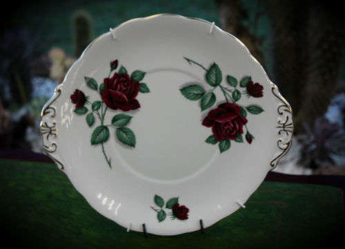Vintage Royal Standard fine bone China Plate England RED VELVET 263mmx232mm