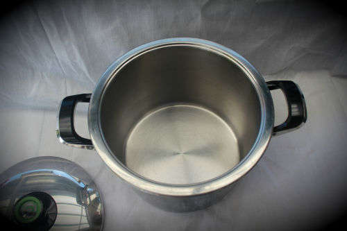 AMC Classic Pot _Pat Reg 0292-190mm(high) x 280mm