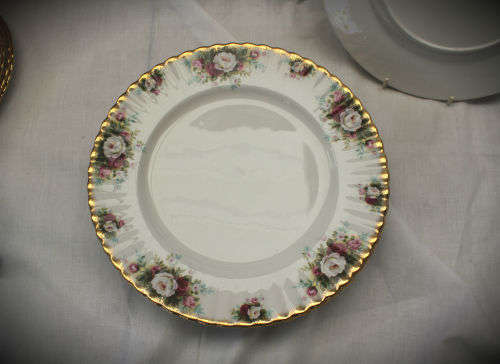 1960's Royal Albert Celebration Dinner plate -never been Used- 265mm "BID IS FOR  1"_6 available