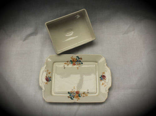 Vintage Grindley CREAM PETAL butter dish 70x220x142mm no chips or cracks-England