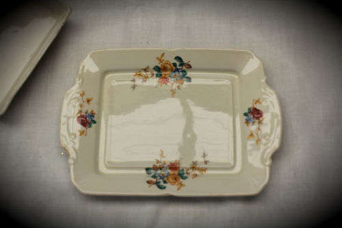 Vintage Grindley CREAM PETAL butter dish 70x220x142mm no chips or cracks-England
