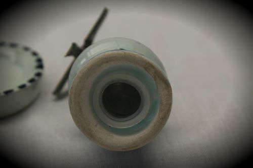 Blue and white Dutch salt and pepper set on stand -small chip on stand and on bottom 90x90x46mm