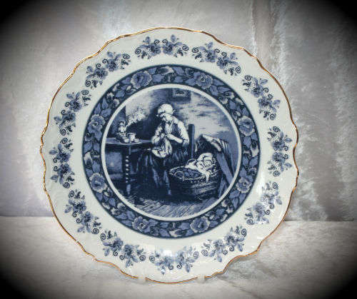 Delft Holland Special Limited Collectors Edition Plate -228mm -No chips or Cracks
