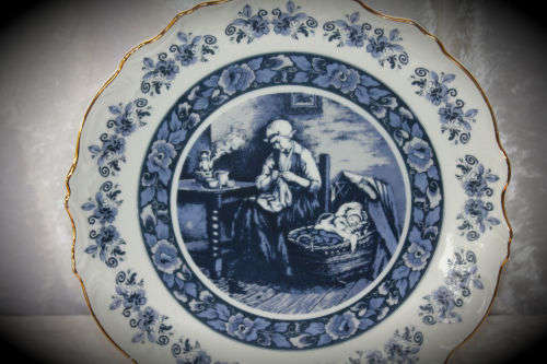 Delft Holland Special Limited Collectors Edition Plate -228mm -No chips or Cracks