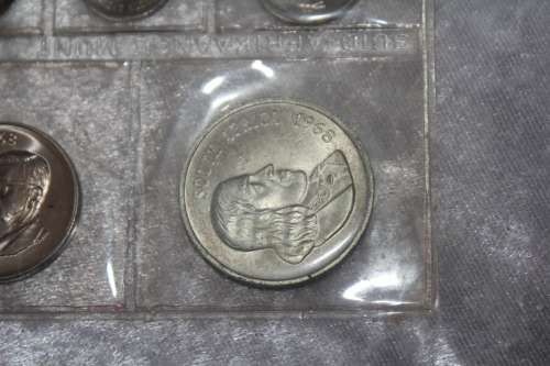 1968 ENG SA Mint issued UNC set  Silver R1 !!! _
