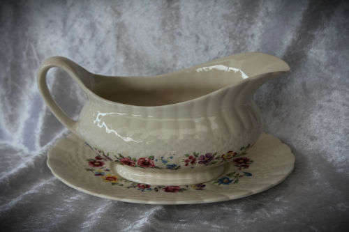 Vintage Gravy Boat and saucer Solian Ambassador ware Simpsons Potters Cobridge England