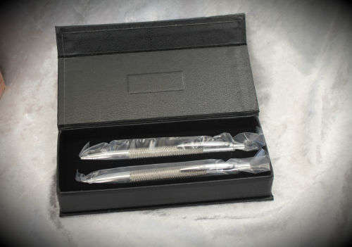 HIGH QUALITY-JOHNNIE WALKER PEN AN PENCIL SET IN DISPLAY BOX