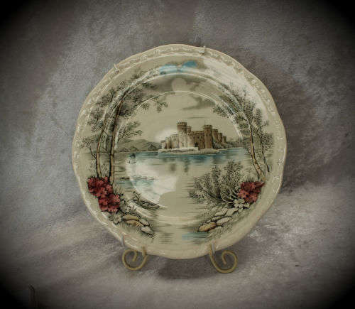 Alfred Meakin Plate Queens Castle Hand Engraved Staffordshire England 180mm