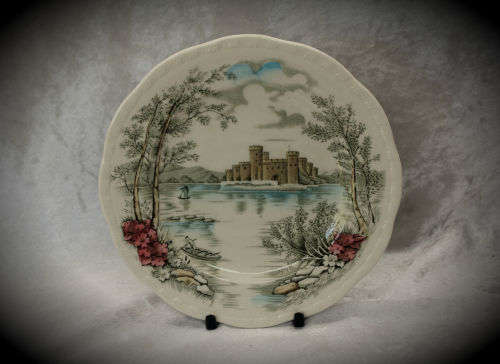 Alfred Meakin Plate Queens Castle Hand Engraved Staffordshire England 180mm