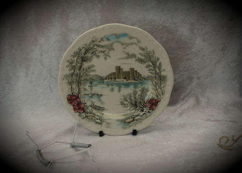 Alfred Meakin Plate Queens Castle Hand Engraved Staffordshire England 180mm