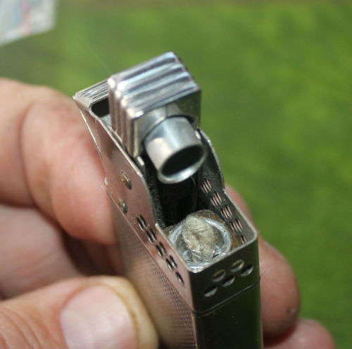 Vintage Rapid  Gas Lighter -in Box - never been used - needs Gas