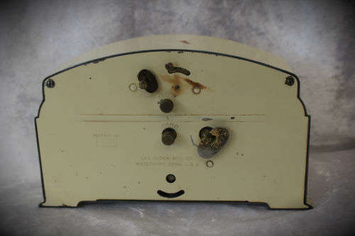 Vintage Chatham Windup Alarm Clock-Lux Clock MFG Waterbury.Conn.USA-Not working