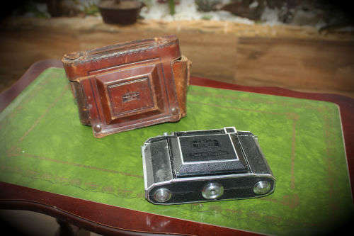 1928 Zeiss Icon Super Ikonta Camera Compur Rapid Tessar 1:2,8 F=8cm Lens-with leather case