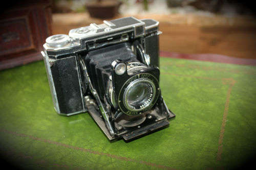 1928 Zeiss Icon Super Ikonta Camera Compur Rapid Tessar 1:2,8 F=8cm Lens-with leather case