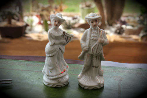 2 Vintage Porcelain Figurines 145mm