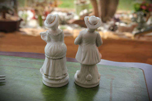 2 Vintage Porcelain Figurines 145mm