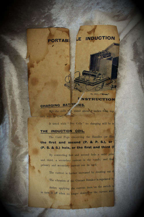Portable induction apparatus The EROS Portable Medical Coil in wood box ..sold as found