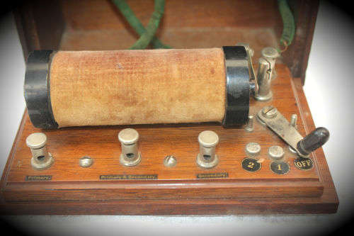 Portable induction apparatus The EROS Portable Medical Coil in wood box ..sold as found