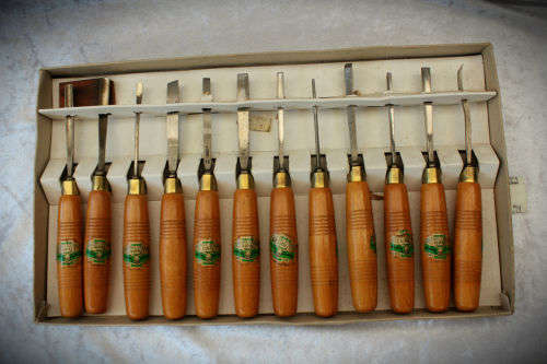 Vintage Henry Taylor Tools-12 Piece WoodCarving Craftsman set -Sheffield England still in box