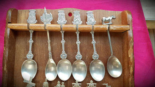 12 Vintage EPNS spoons on wooden wall Rack 300x200x62mm