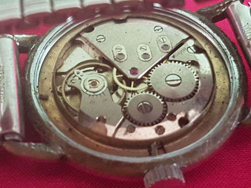 Mens Vintage TRADITION REUSSER mechanical watch-21 Jewels Swiss -Lens 29mm -only runs for a few min