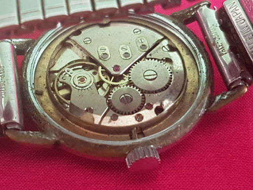 Mens Vintage TRADITION REUSSER mechanical watch-21 Jewels Swiss -Lens 29mm -only runs for a few min