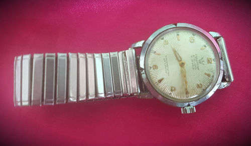 Mens Vintage TRADITION REUSSER mechanical watch-21 Jewels Swiss -Lens 29mm -only runs for a few min