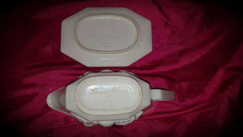Harvest Weave GRAVY BOAT By HIMARK Japan-Ivory- vegetable pattern 100x234x127mm