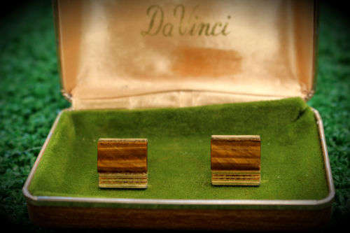 Vintage Pair of cufflinks styled by Da Vinci - original box