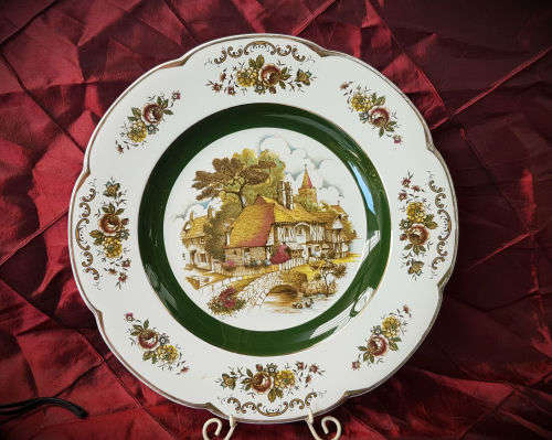 Ascot Service Plate by Wood and Sons A Decorative Wall Plate 270mm