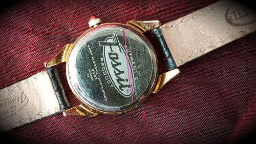 Fossil  Vintage Skeleton Genuine Black Leather Band Watch SK-03. Needs BATTERY-unused