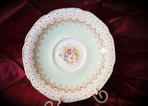 Small Vintage Paragon Plate 113mm Fine Bone China,by appointment - see Crack