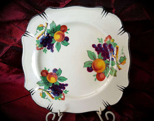 Vintage Royal Venton Ware Plate 150mm by John Steventon & Sons Burslem England