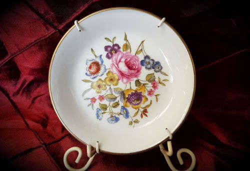 Small Vintage Royal Worcester Fine Bone China Plate -100mm