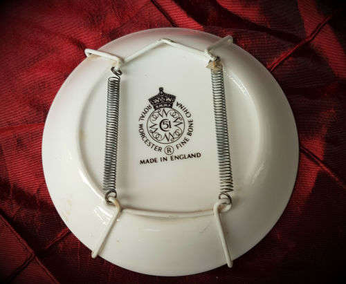 Small Vintage Royal Worcester Fine Bone China Plate -100mm