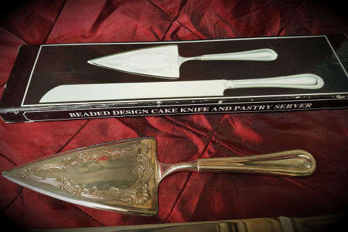 Beaded Design Cake Knife and Pastry Server - Unused still in box