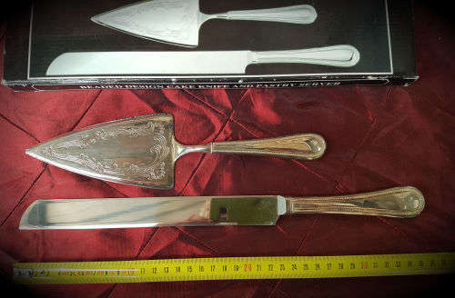 Beaded Design Cake Knife and Pastry Server - Unused still in box