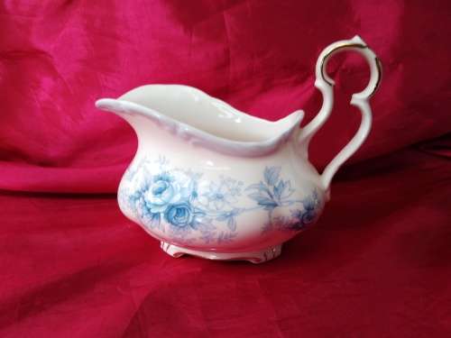 1981 Royal Albert Tiffany Creamer Bone China made in England