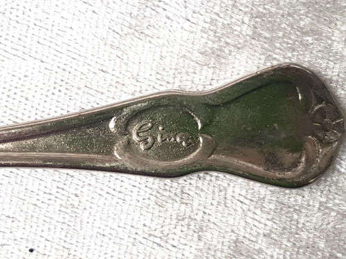 9 EPNS Sina or Gina teaspoons 116mm