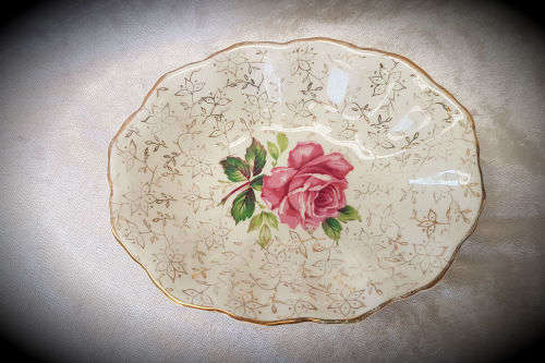 Vintage Midwinter Semi-Porcelain tray Stafordshire England 35mmx145x118mm