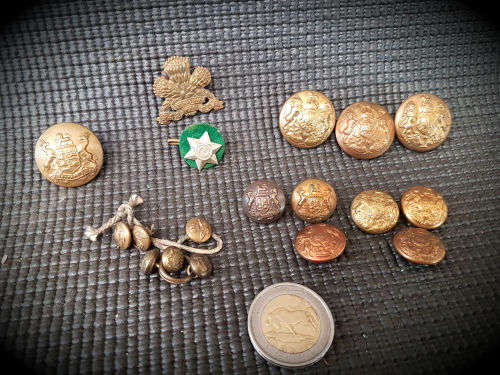 lot of old South African Military Badges and Buttons as in photos
