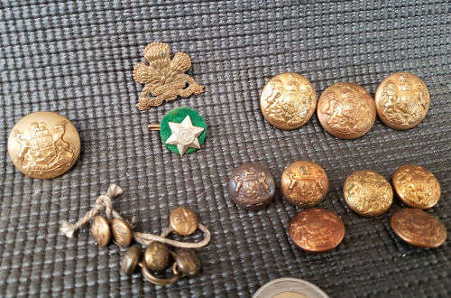 lot of old South African Military Badges and Buttons as in photos