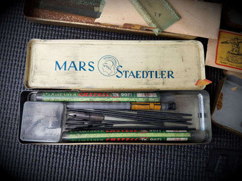 4 RARE!!! Vintage Collectible Mars Staedtler metal tin with Uno Stencils and contents (Germany)