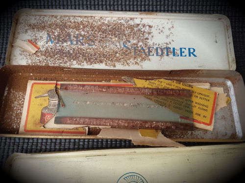 4 RARE!!! Vintage Collectible Mars Staedtler metal tin with Uno Stencils and contents (Germany)