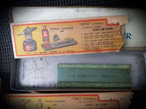 4 RARE!!! Vintage Collectible Mars Staedtler metal tin with Uno Stencils and contents (Germany)