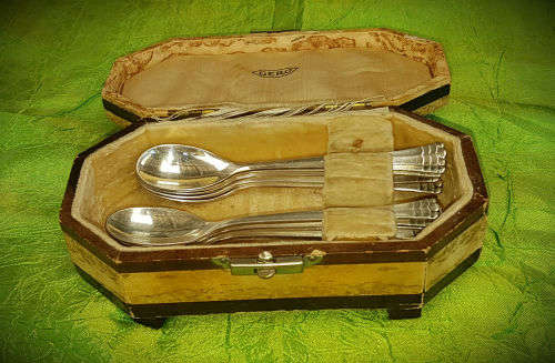 10  Vintage GERO (90)  spoons in Origanal GERO box
